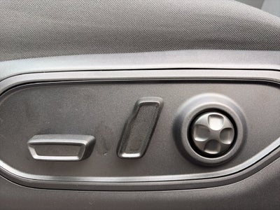 2027 Jeep Grand Cherokee Laredo