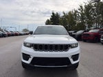 2027 Jeep Grand Cherokee Laredo
