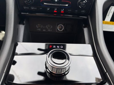 2027 Jeep Grand Cherokee Laredo