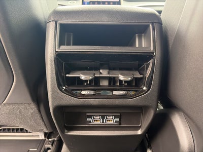 2027 Jeep Grand Cherokee Laredo