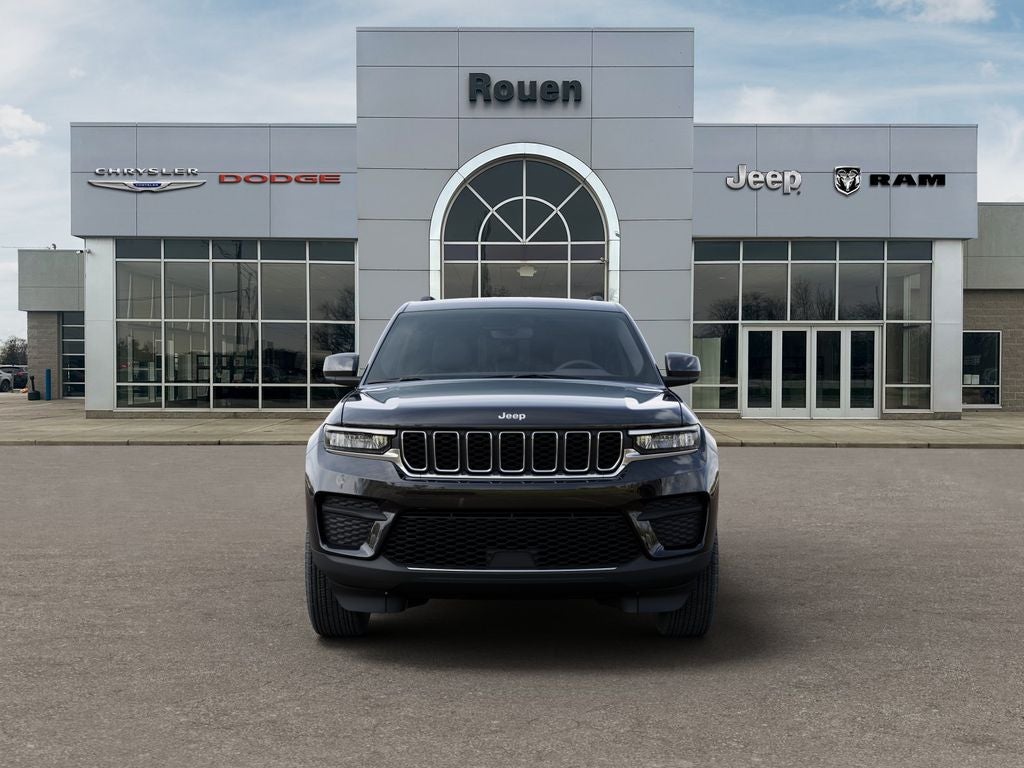 2026 Jeep Grand Cherokee Laredo