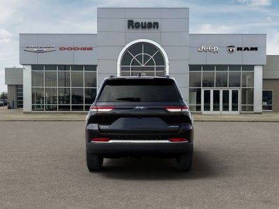 2026 Jeep Grand Cherokee Laredo