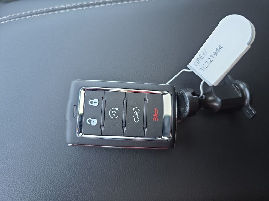 2026 Jeep Grand Cherokee Laredo