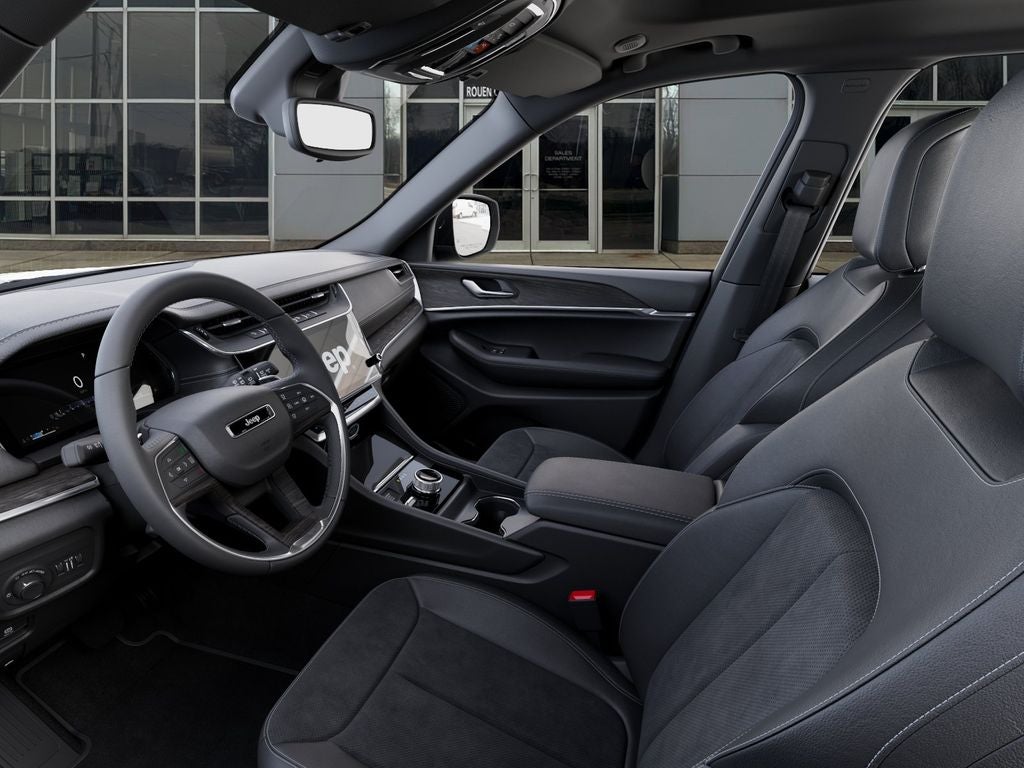 2026 Jeep Grand Cherokee Altitude