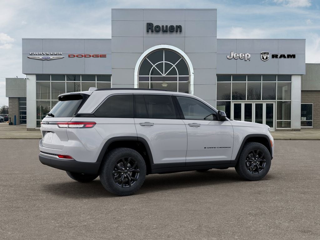 2026 Jeep Grand Cherokee Altitude