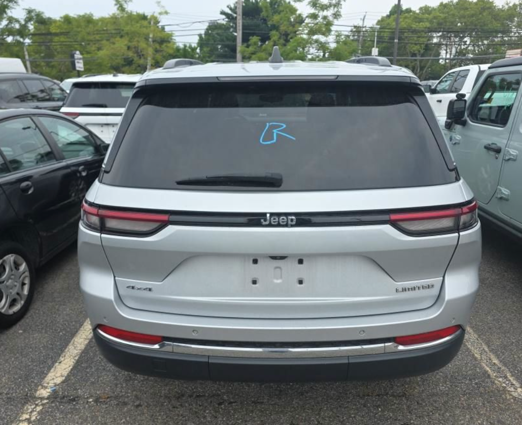 2022 Jeep Grand Cherokee Limited