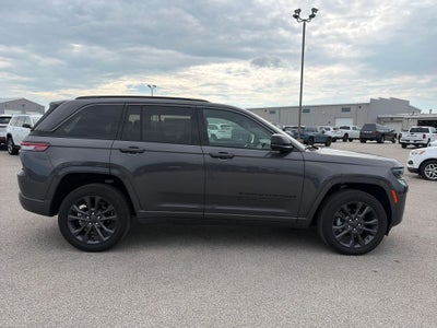 2026 Jeep Grand Cherokee Limited Reserve