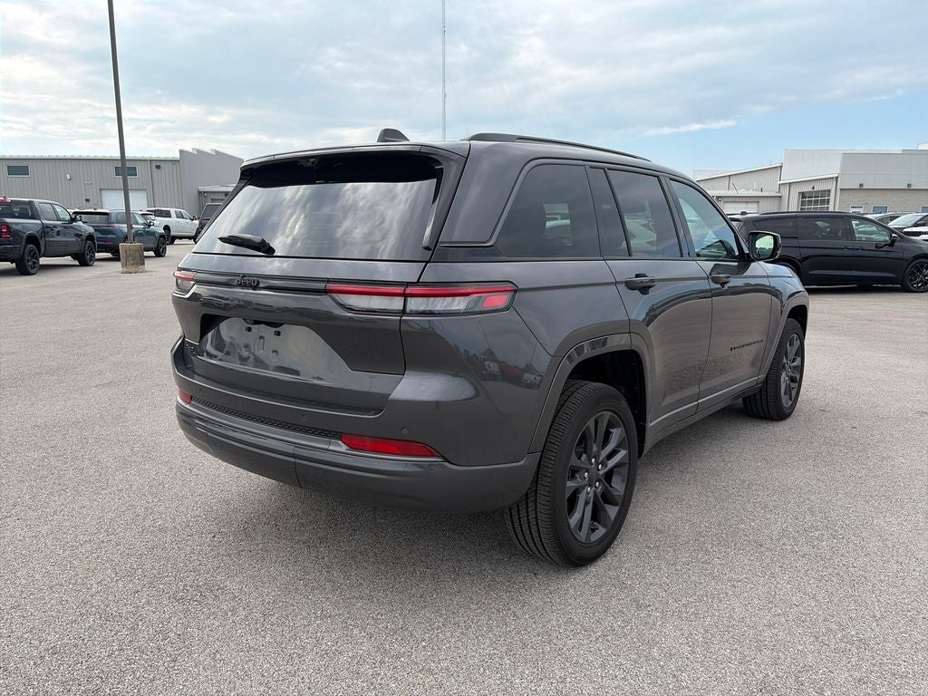 2026 Jeep Grand Cherokee Limited Reserve