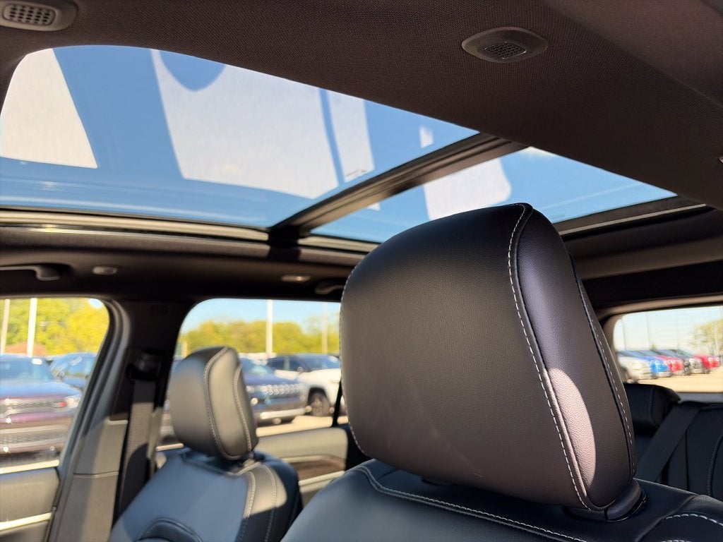 2027 Jeep Grand Cherokee Limited