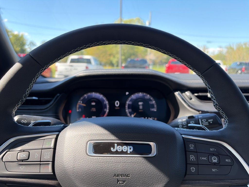 2027 Jeep Grand Cherokee Limited