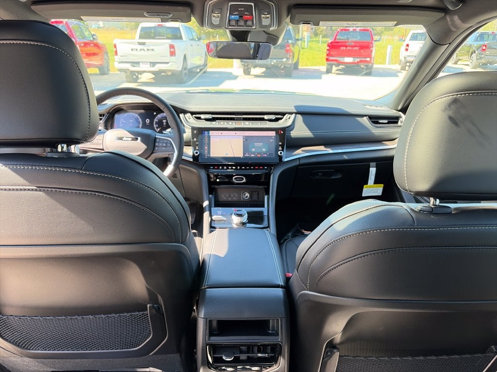 2027 Jeep Grand Cherokee Limited