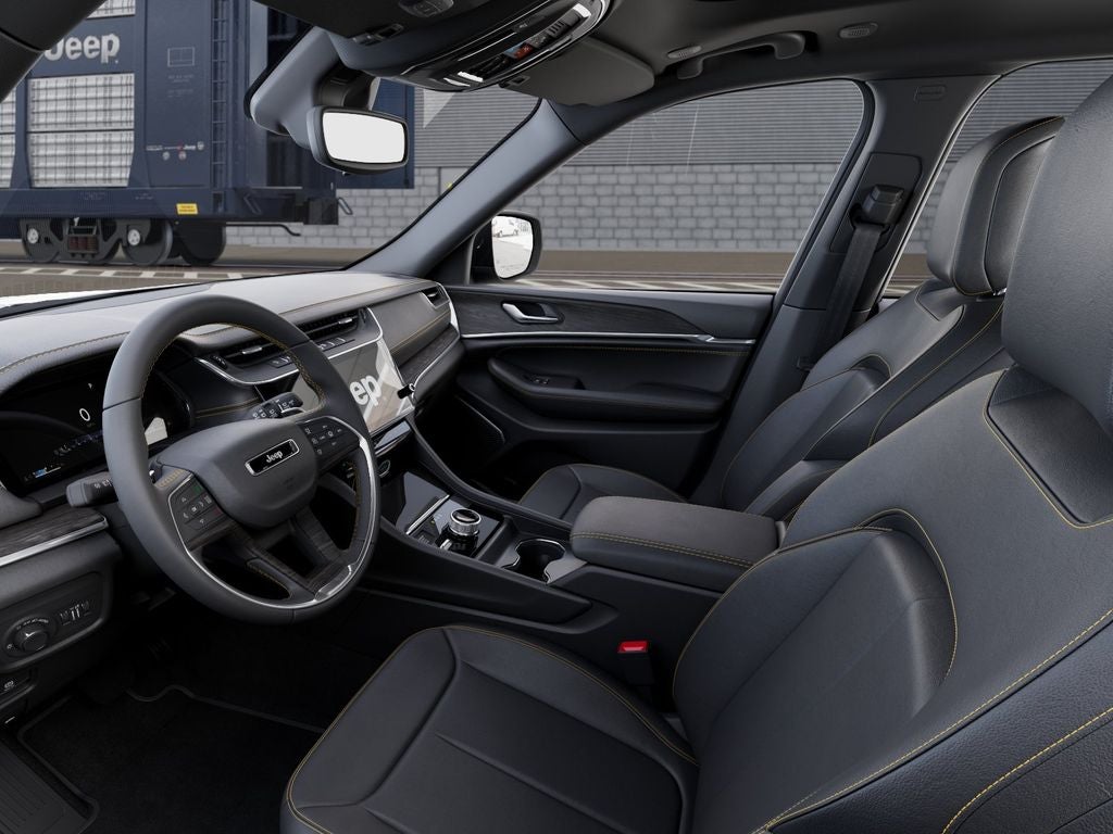 2026 Jeep Grand Cherokee Base