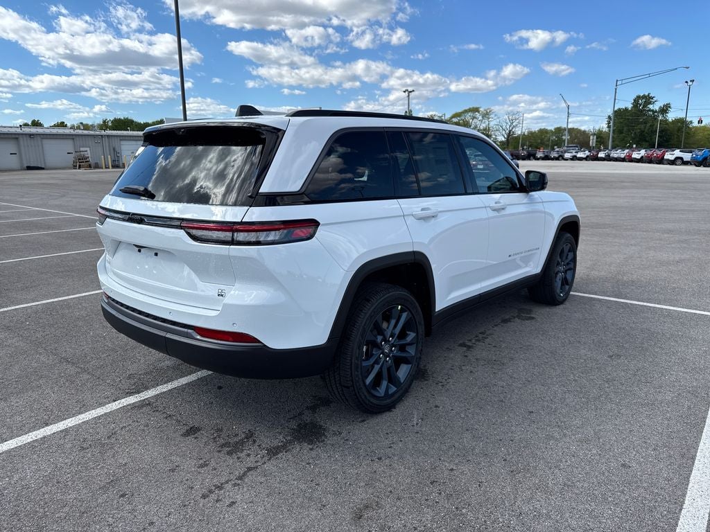2026 Jeep Grand Cherokee Base
