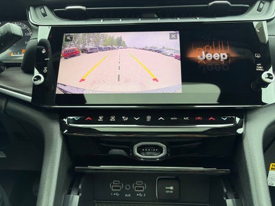 2027 Jeep Grand Cherokee Limited