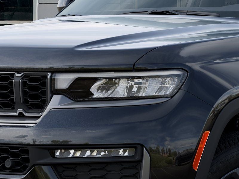 2026 Jeep Grand Cherokee Base