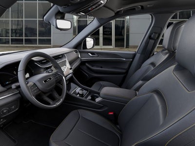 2026 Jeep Grand Cherokee Base