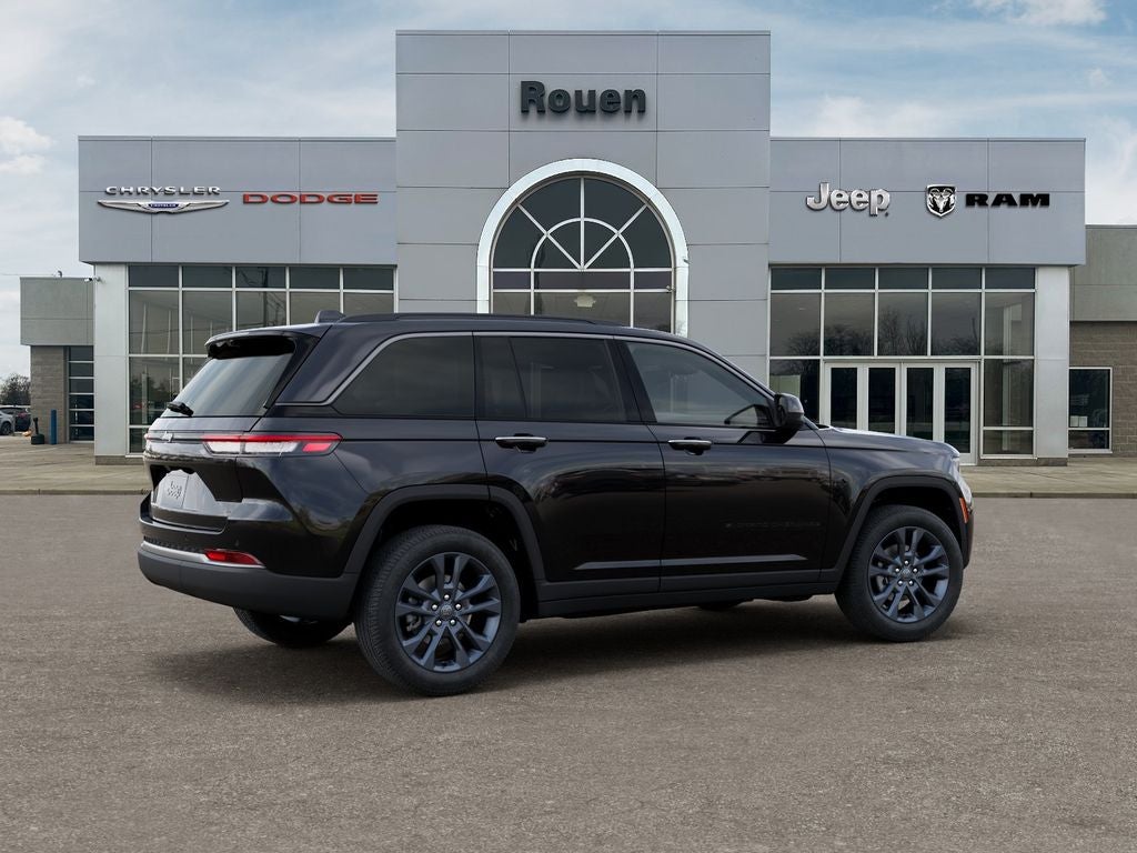 2026 Jeep Grand Cherokee Base