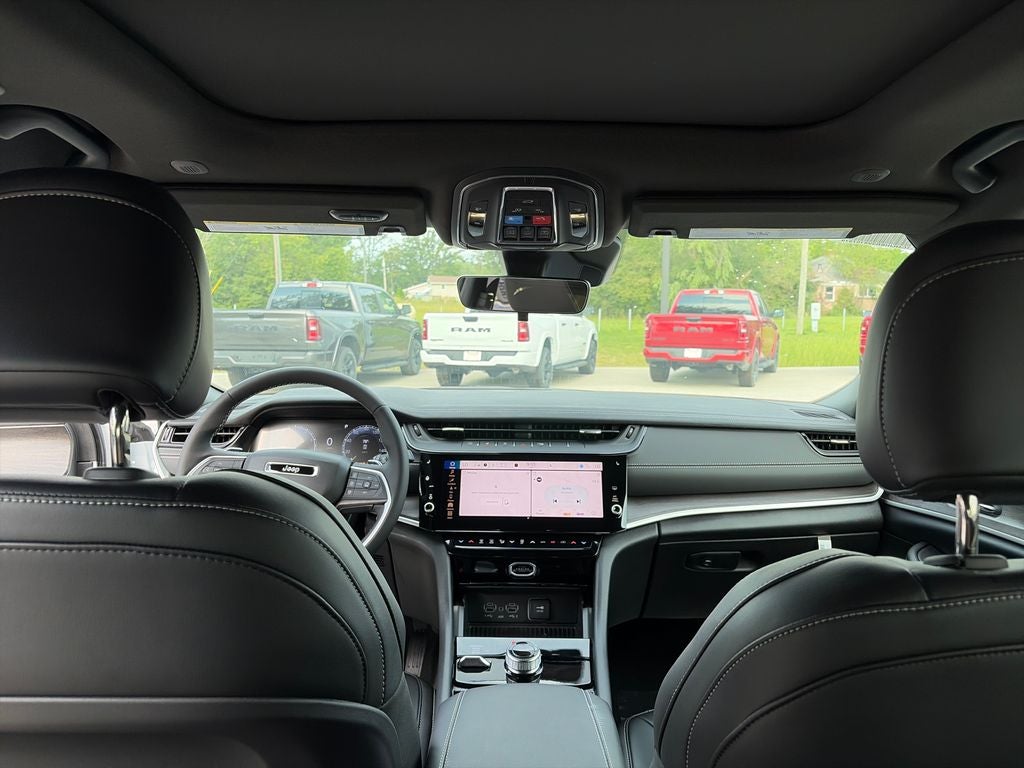 2027 Jeep Grand Cherokee Limited