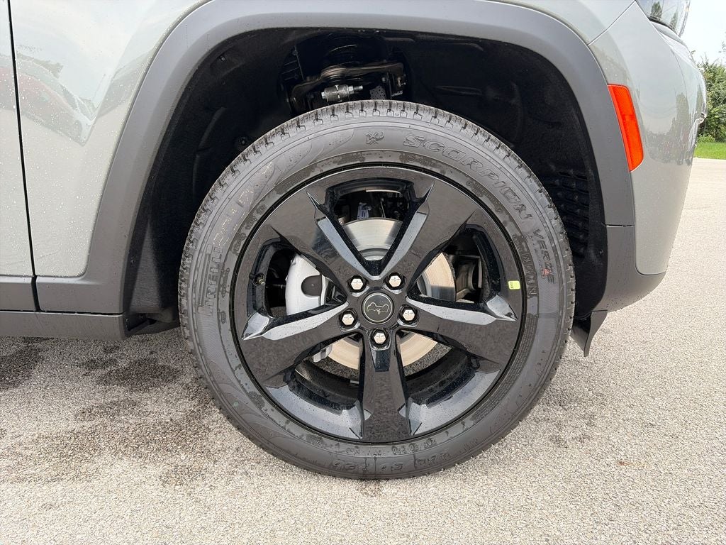 2027 Jeep Grand Cherokee Limited Reserve
