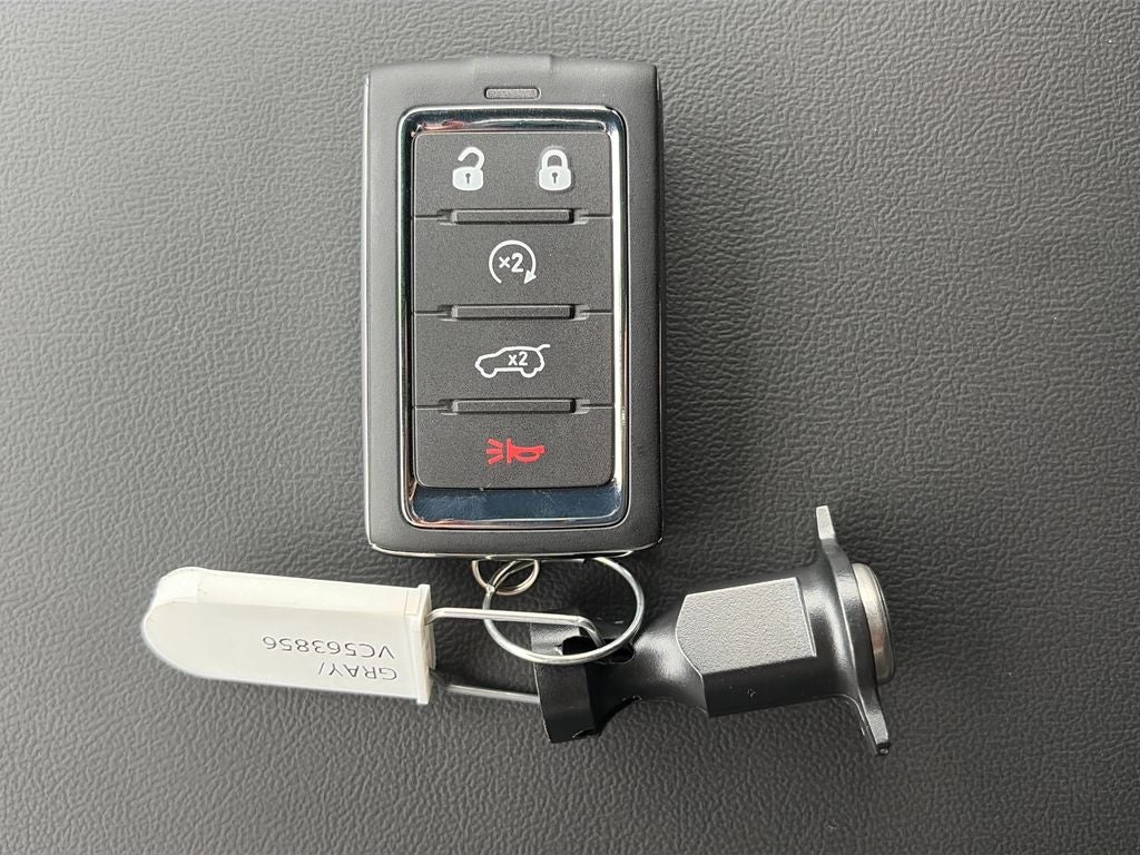 2027 Jeep Grand Cherokee Limited Reserve