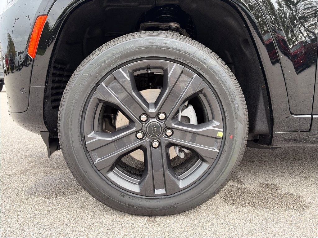 2027 Jeep Grand Cherokee Limited Reserve