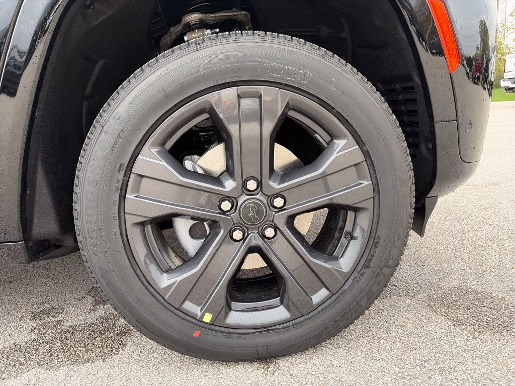 2027 Jeep Grand Cherokee Limited Reserve