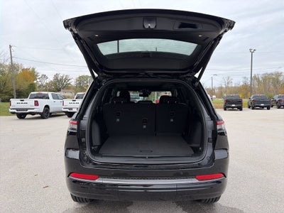 2027 Jeep Grand Cherokee Limited Reserve