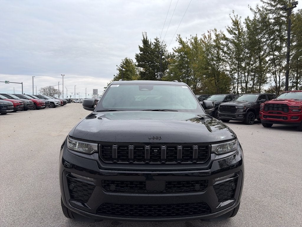 2027 Jeep Grand Cherokee Limited Reserve