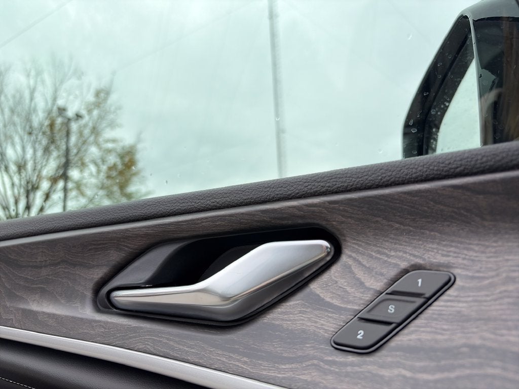 2027 Jeep Grand Cherokee Limited Reserve
