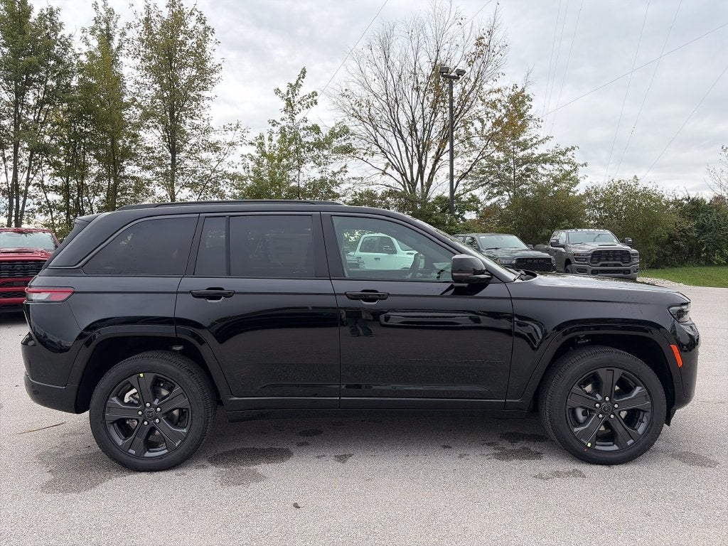 2027 Jeep Grand Cherokee Limited Reserve