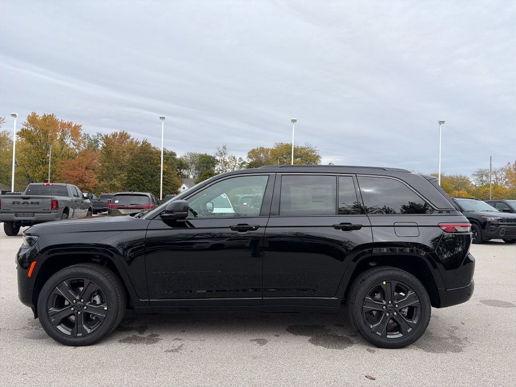 2027 Jeep Grand Cherokee Limited Reserve