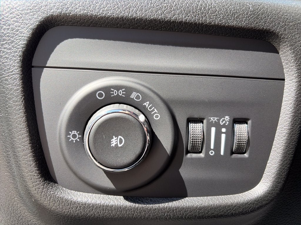 2027 Jeep Grand Cherokee Limited Reserve