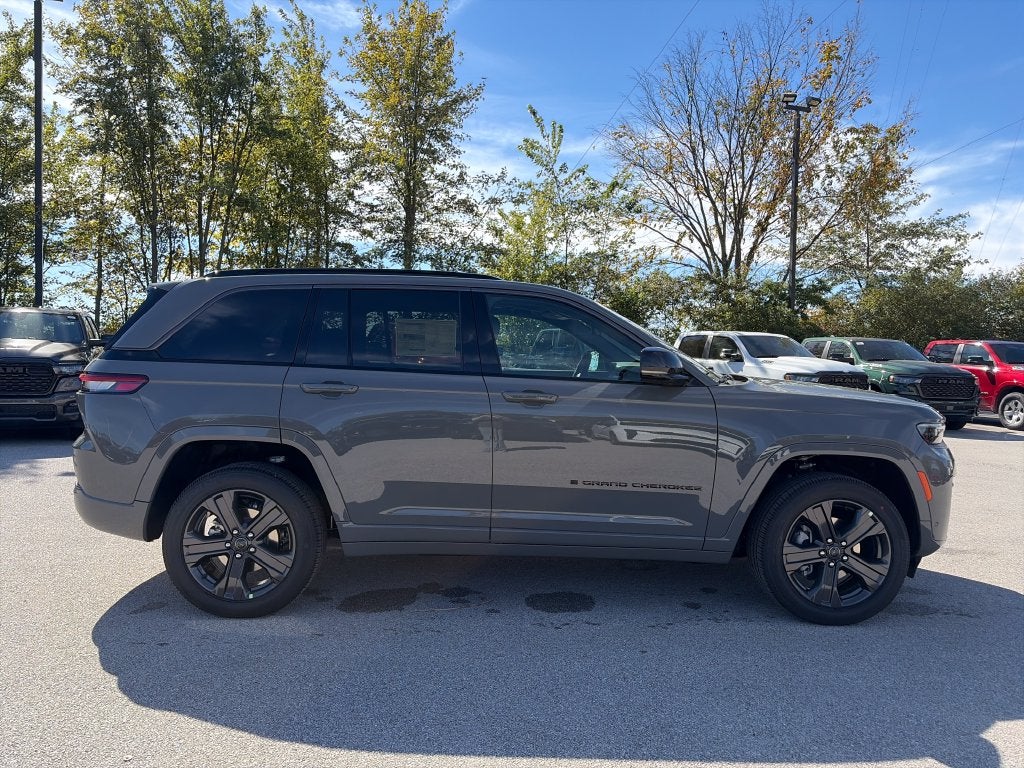 2027 Jeep Grand Cherokee Limited Reserve