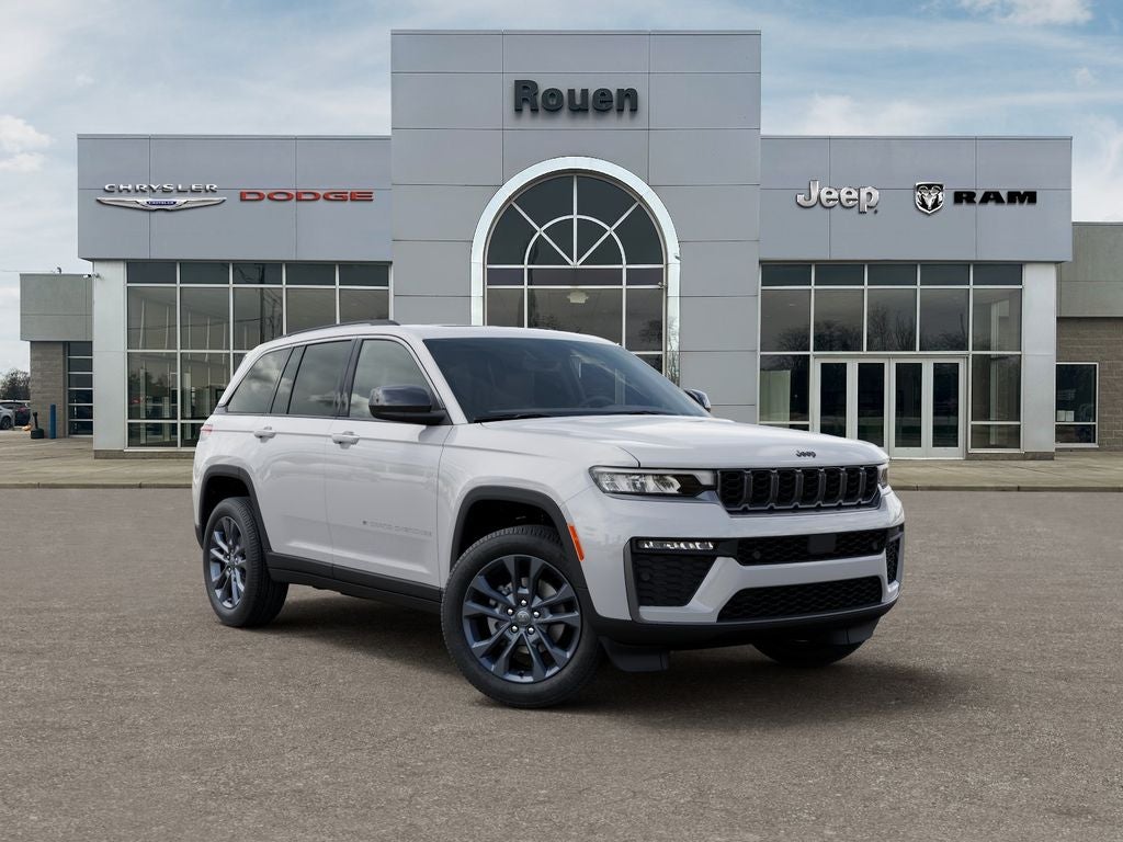2026 Jeep Grand Cherokee Base