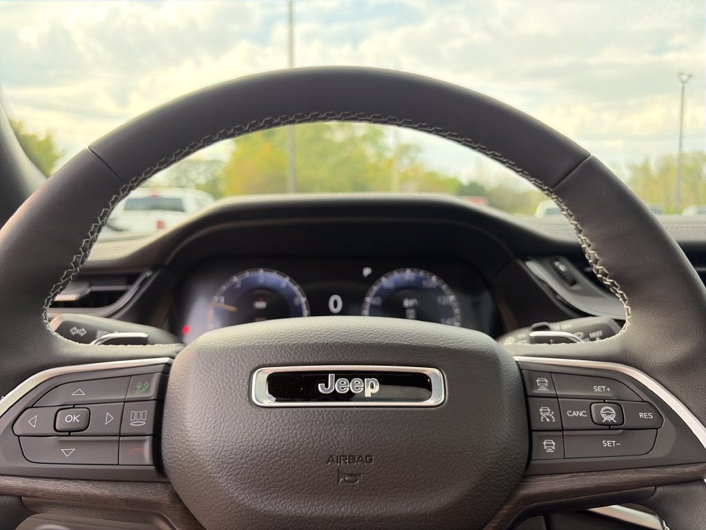 2027 Jeep Grand Cherokee Limited
