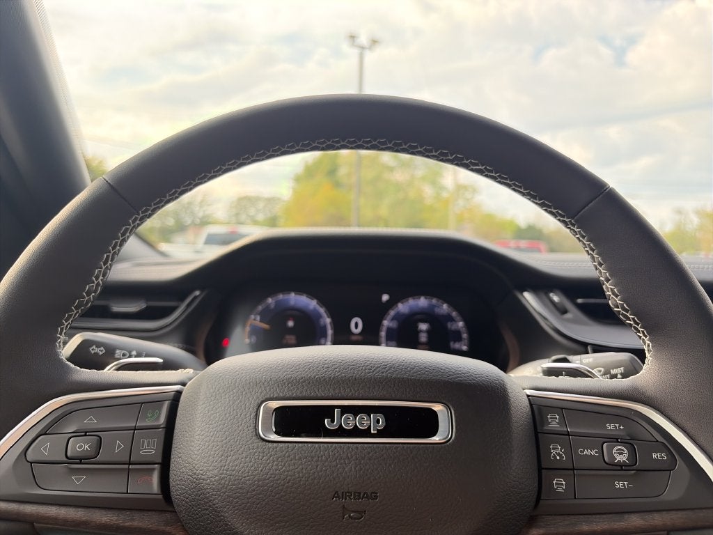 2027 Jeep Grand Cherokee Limited