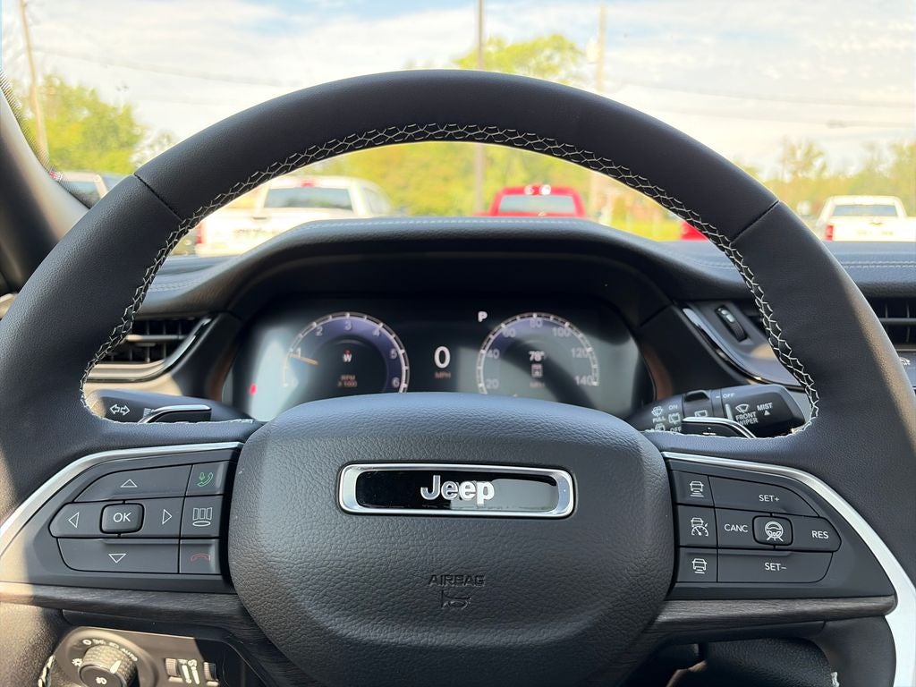 2027 Jeep Grand Cherokee Limited
