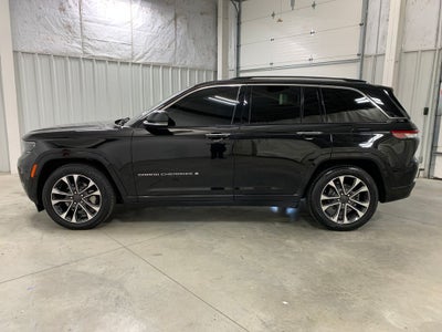 2022 Jeep Grand Cherokee Overland