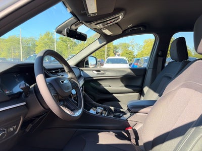 2027 Jeep Grand Cherokee L Laredo