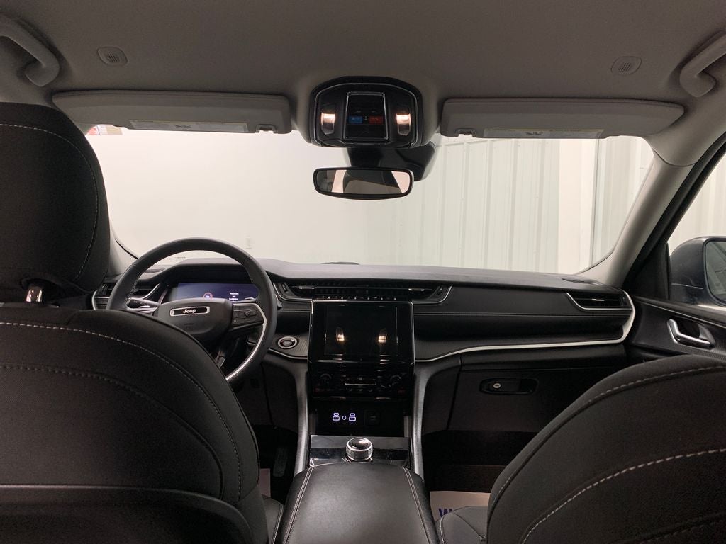 2024 Jeep Grand Cherokee L Laredo