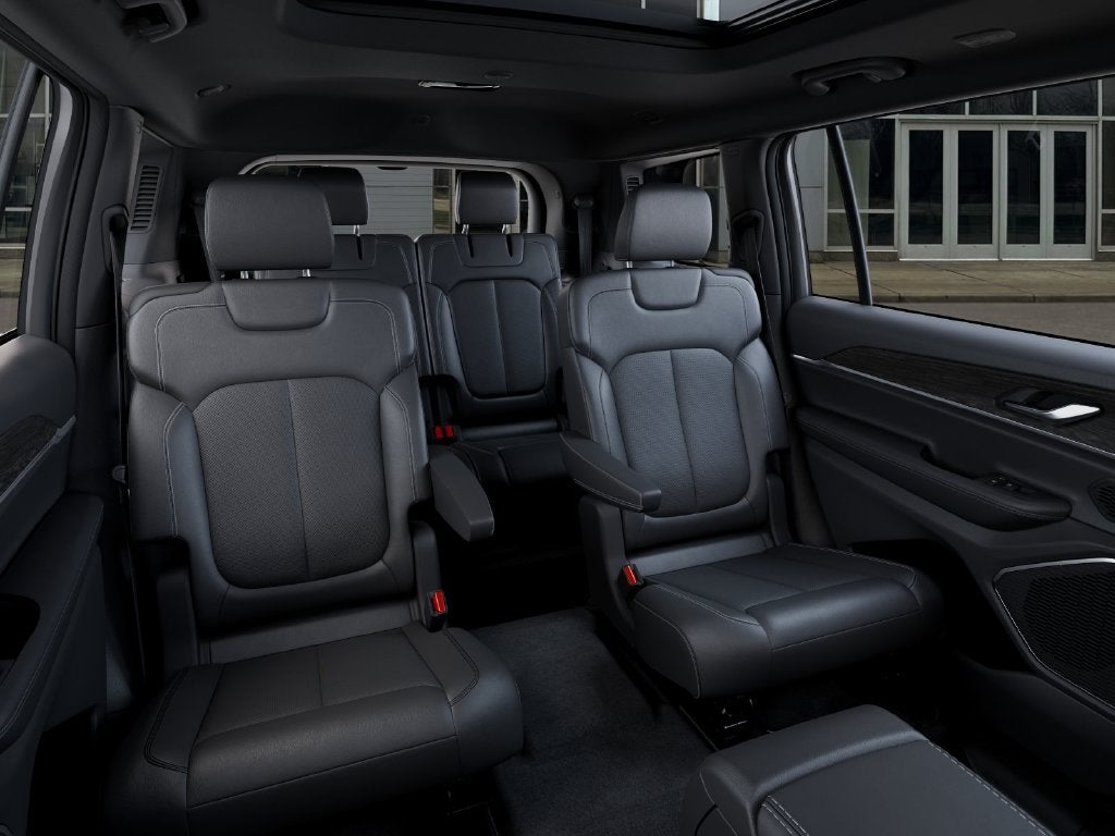 2027 Jeep Grand Cherokee L Limited Reserve