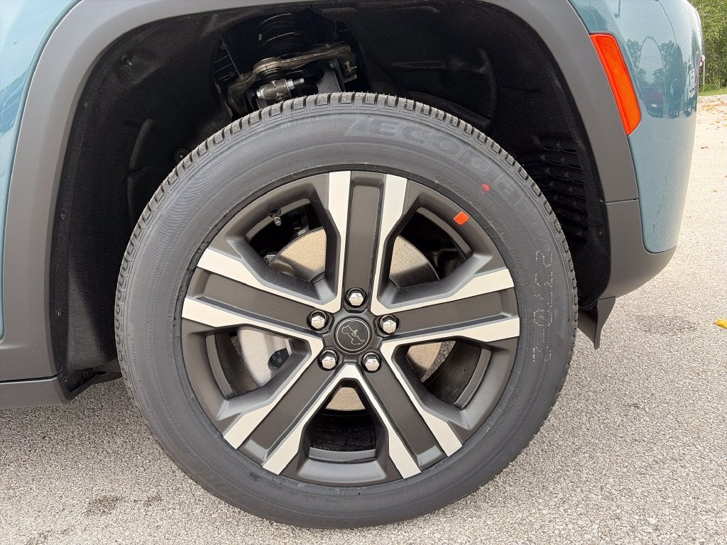 2027 Jeep Grand Cherokee L Limited