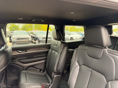 2027 Jeep Grand Cherokee L Limited