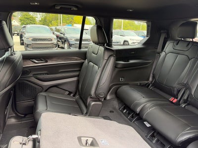 2027 Jeep Grand Cherokee L Limited