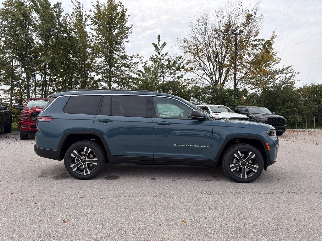 2027 Jeep Grand Cherokee L Limited
