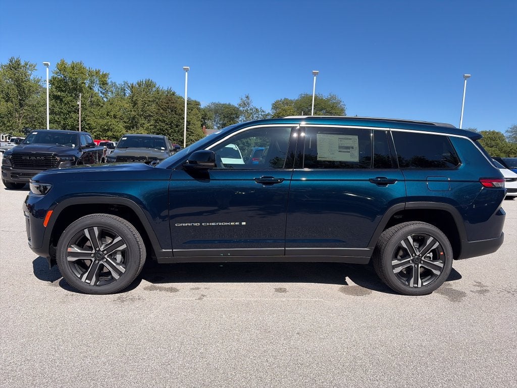 2027 Jeep Grand Cherokee L Limited