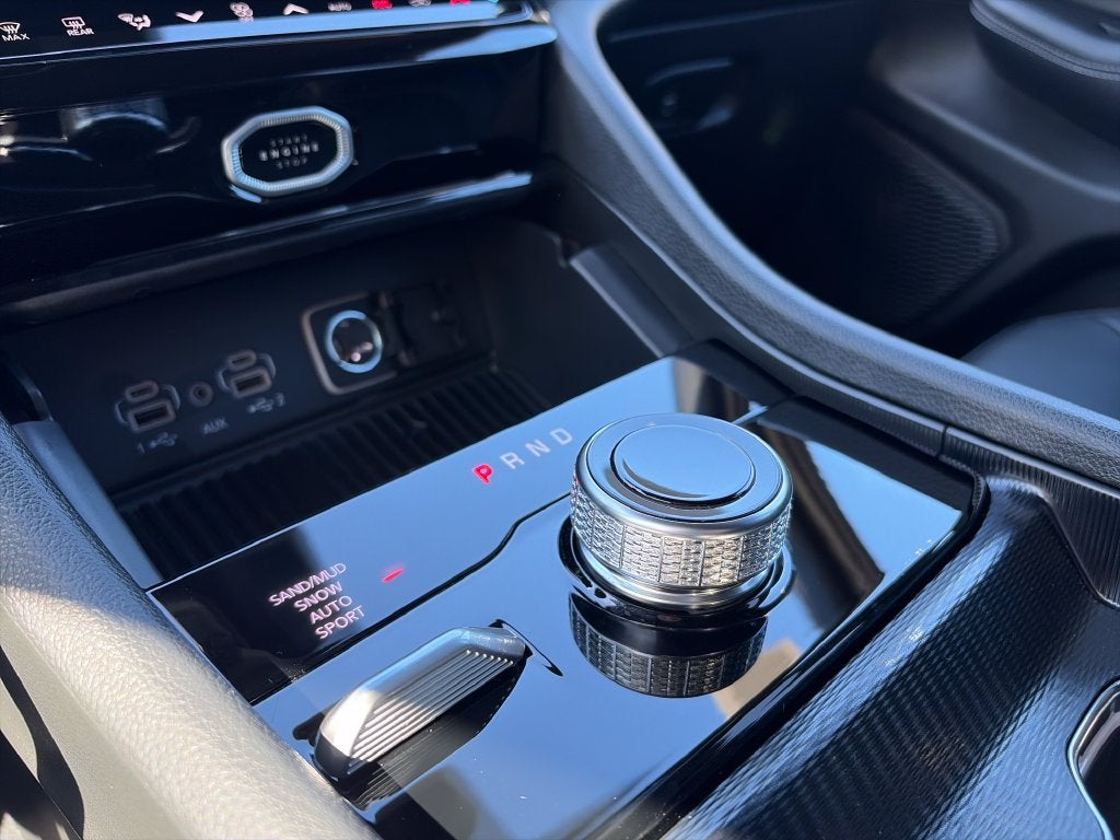 2027 Jeep Grand Cherokee L Limited