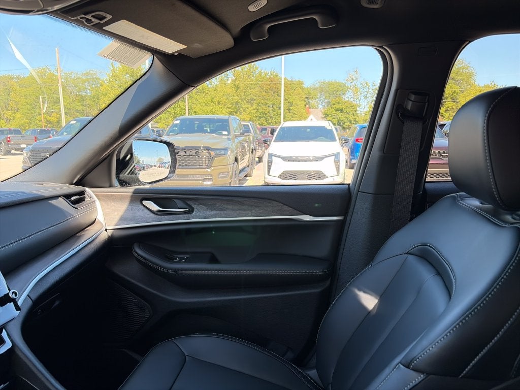 2027 Jeep Grand Cherokee L Limited