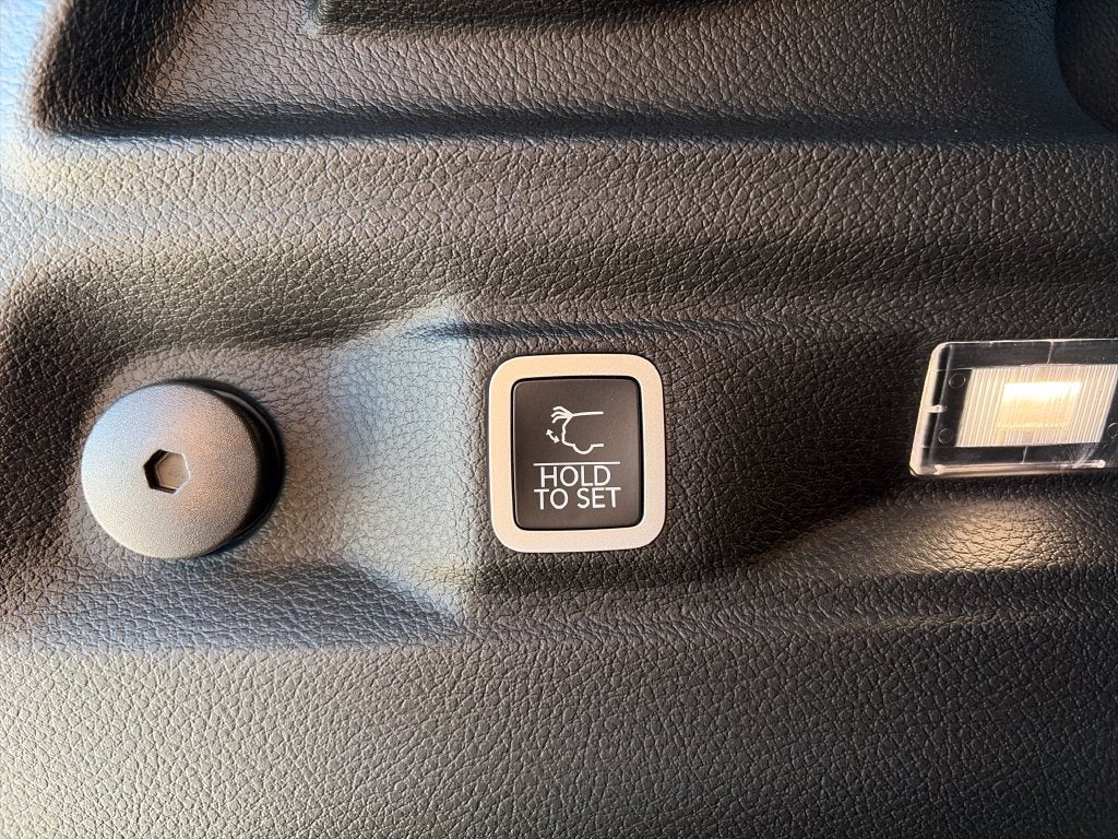 2027 Jeep Grand Cherokee L Limited