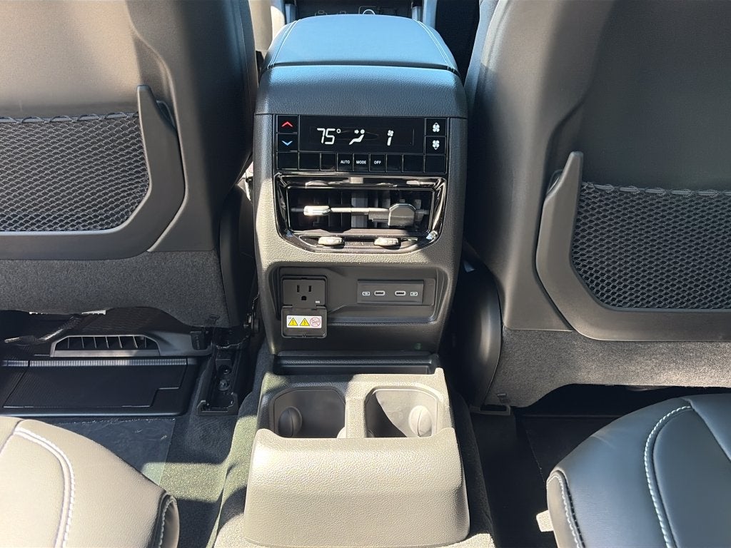 2027 Jeep Grand Cherokee L Limited